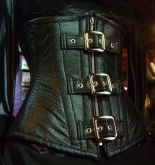 Corselet Couro Underbust com Fivelas