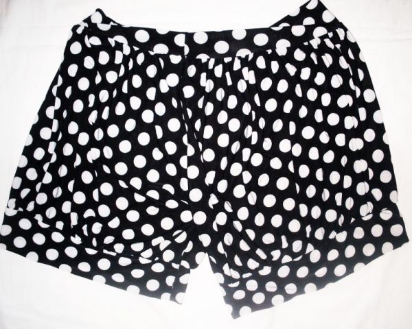 Short Balonet - Malha Fria - Bolinhas