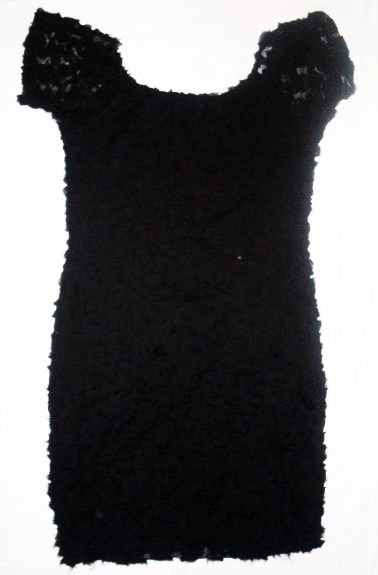 Vestido Rendado sem forro nas mangas